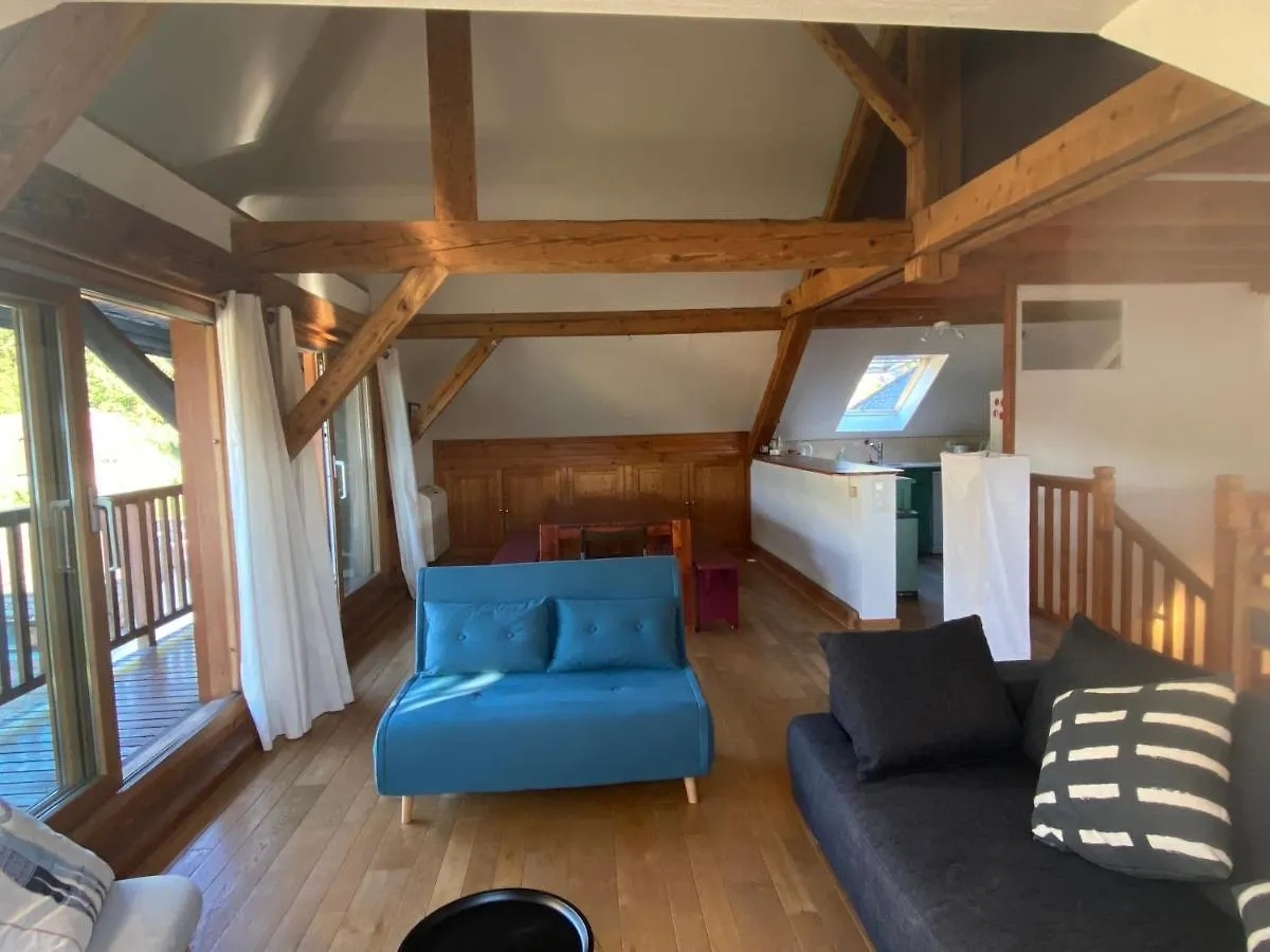 Top Floor Duplex With Private Beach Дюэн